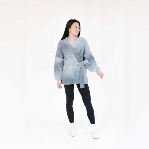 ✨ 12. NWT Smash + Tess Serena Wrap, Cardigan, Blue Grey Ombré XL/2XL - Picture 12 of 13